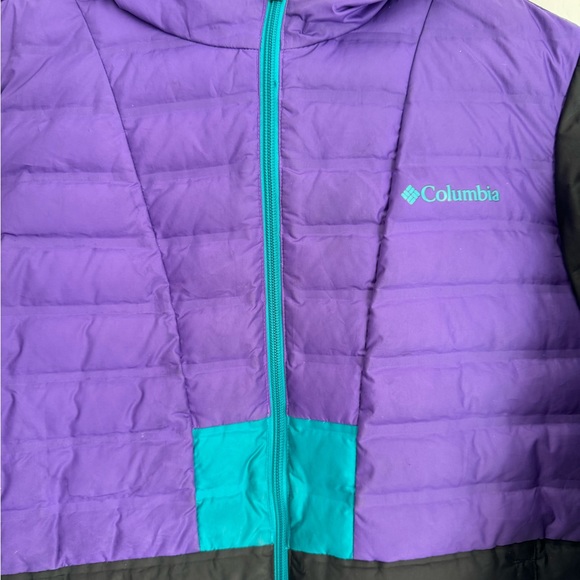 Women’s Columbia Puffer Jacket - Picture 2 of 6